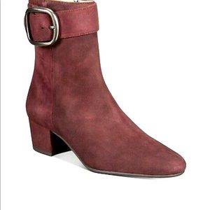 Coach boots brand new